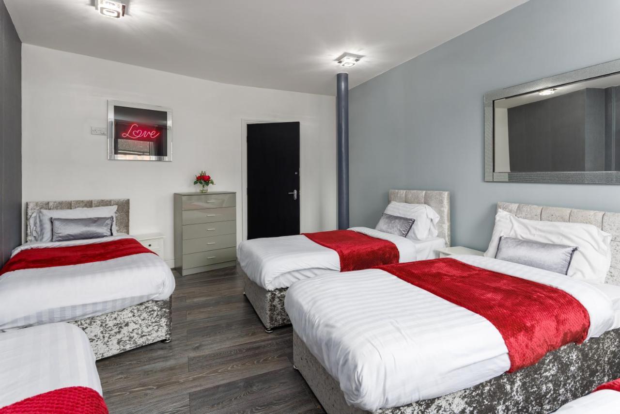 Snuggle Cove Apartments By Bella Vita Stays Ливърпул Екстериор снимка